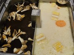 玉米小排锅底-海底捞火锅(勒泰店)