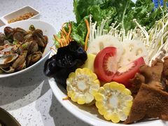 -八珍玉食鸡煲·打边炉(印象城店)