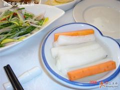 赠送的小菜-亢龙太子酒轩(东湖店)