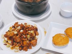-峨嵋小镇·川菜(勒泰中心店)