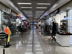 -鲁邦国际风情街(麦世达韩国精品百货店)