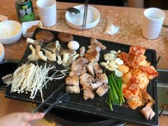 鲜五花肉-香猪坊(五道口店)