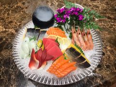 -景月阁空中食府(希尔顿酒店)