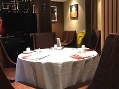 -湖庭壹品鸭王·传统北京烤鸭·别墅私房菜·庭院宵夜(江宁店)