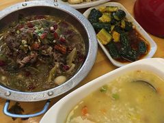 -乌镇那一年小院主题餐厅(甘泉西路店)
