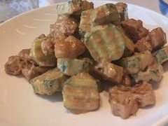 -梅飞酒家(名辉豪庭店)