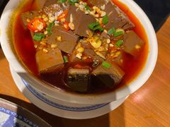 -炉小二铜锅牛蛙•川湘菜(三里屯店)