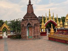 -一寨两国风景区