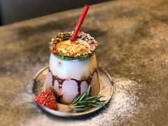 花环-BE NORMAL CAFE(霞溪路店)