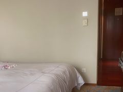 -昆山琶拉帝诗酒店·河畔咖啡厅Riverside Cafe