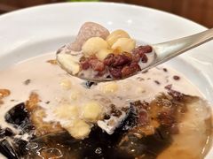 -RUXU入续糖水铺与包(卓悦中心店)