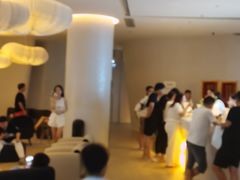 -涨巢·潮玩水疗局
