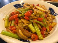 酸辣牛肚-潇湘阁(望京SOHO店)