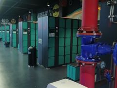 -极限PLAY运动娱乐新世界·团建派对潮玩休闲馆·室内蹦极高空游乐园