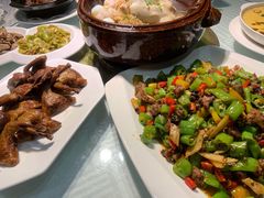 -琬苑鸽庄·川粤融合菜(解放碑总店)