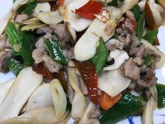 松茸炒肉-妈妈的味道(和顺古镇店)