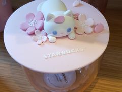 -星巴克臻选(莘庄仲盛店)