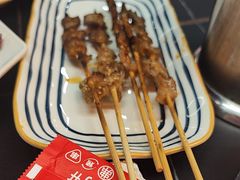 -许哥东北烧烤·铁丳烤串·宫后夹肉(繁花中心店)