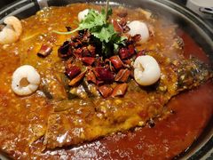 -辣尚瘾·烤鱼·新川菜(交大直营店)