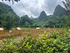 -高荡千年布依古寨旅游景区