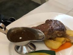 -成桂西餐厅·42年的味道(五大道疙瘩楼店)