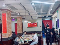 -鸿姐老火锅(疁城新天地店)