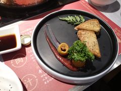 凤梨鹅肝佐山楂酱-一绪に寿喜烧自助(世茂广场店)