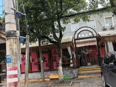-二厨·吊桥小院·脆皮烧鸡公·本地农家菜(沿江西路店)