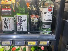 -盒马鲜生(丁香国际店)