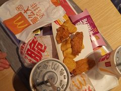 -麦当劳(杭州西湖银泰百货店)