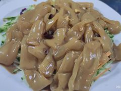 -一口猪海鲜浑锅·东北家常菜