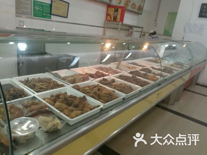 李记明章卤货(万润街店)图片 第5张