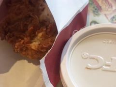-肯德基(中纬店)