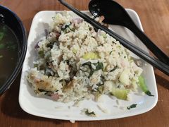 -舒蔡记生煎菜饭(云南中路店)