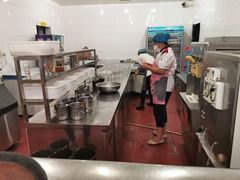 -迎宾楼(解放西街店)