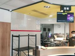 -麦当劳(玉桥中路店)