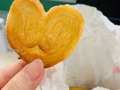 小蝴蝶酥-上海哈尔滨食品厂(淮海中路店)