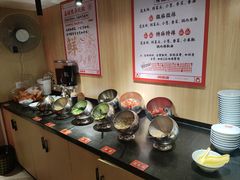 -何师傅美蛙鱼头(汉街店)