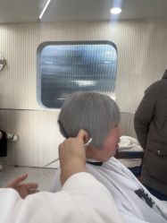 -PE SALON