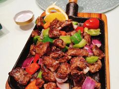 -海派美食·家宴海鲜青岛菜·石锅鲽鱼头(东方城店)