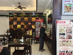 -鸿兴面馆馄饨小笼(稻香店)
