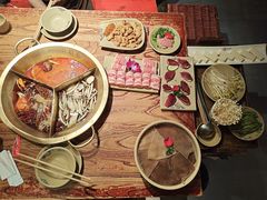 -小龙坎火锅(湖滨银泰in77店)