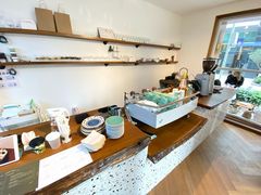 -Line 咖啡(石厦花园店)