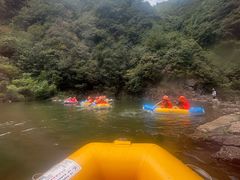 -安吉龙王山峡谷漂流