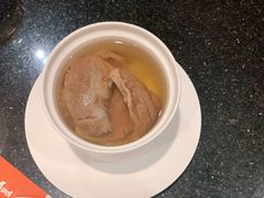 原盅牛肉汤-鼎泰丰(德基广场店)