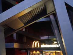 -麦当劳(国家体育场南路店)