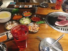 全莓汽水-·缸桶屋·韩式牛肋条自助烤肉(西湖D11店)