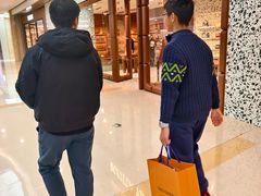 -LV路易威登(杭州万象城店)