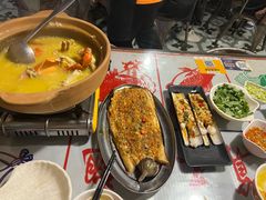 -辉记炭烧海鲜大排档·老字号(福田店)