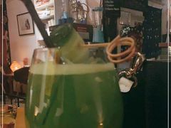 -脚下咖啡·CHILL酒馆(灵光东巷店)